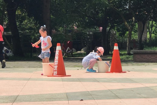 亲子舀球大赛-2