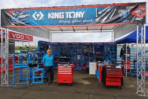 KING TONY摊位 - 01