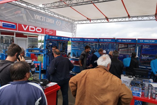 KING TONY摊位 - 04