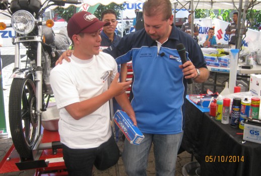 SUZUKI 活动得奖者得到 KING TONY工具组套