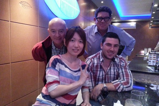 KING TONY与客户 - 10