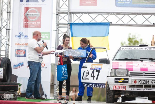 赛车手赢得KING TONY工具组