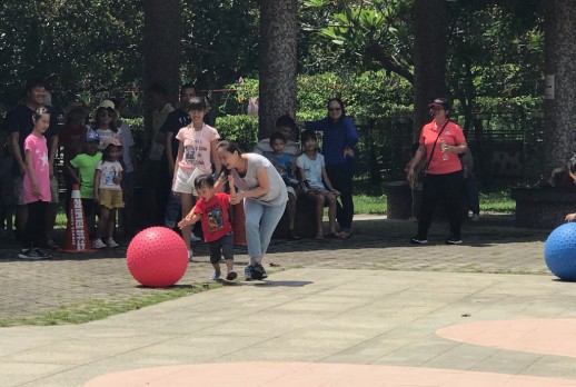 翻滚吧荔枝-亲子滚球大赛-1