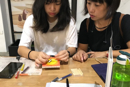 亲子彩绘小立钟-1