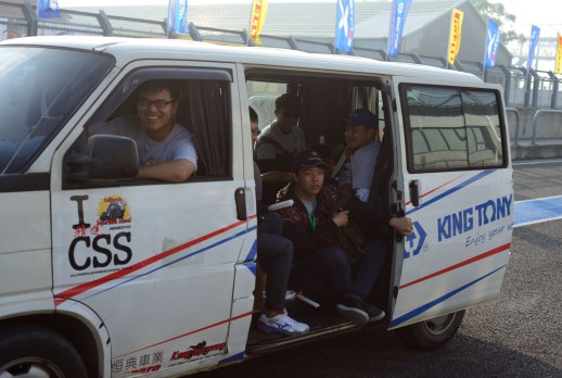 Field service vehicle and staffs - 04