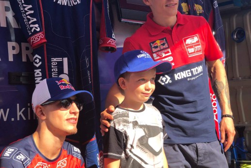 賽車手簽名會-15