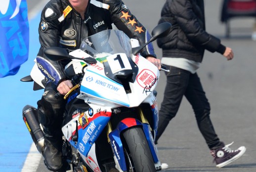 第二天中午-教练试车 - 01