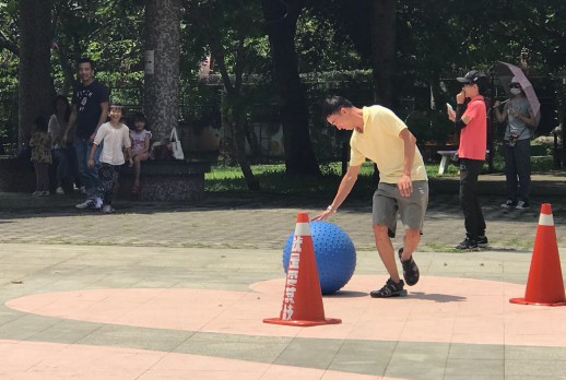 翻滚吧荔枝-亲子滚球大赛-4