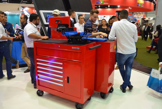 El estatus del stand de KING TONY - 09