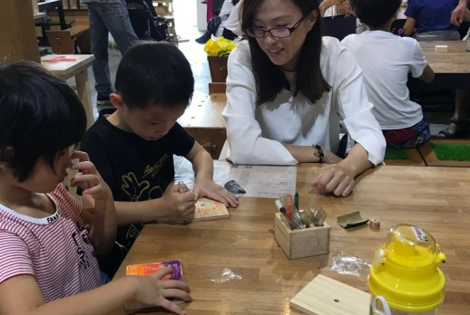 亲子彩绘小立钟-3