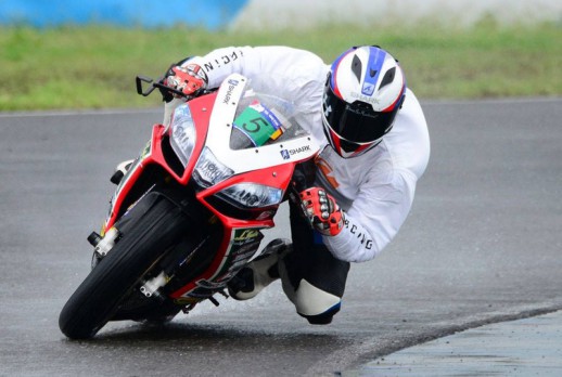 Racing en la lluvia-03