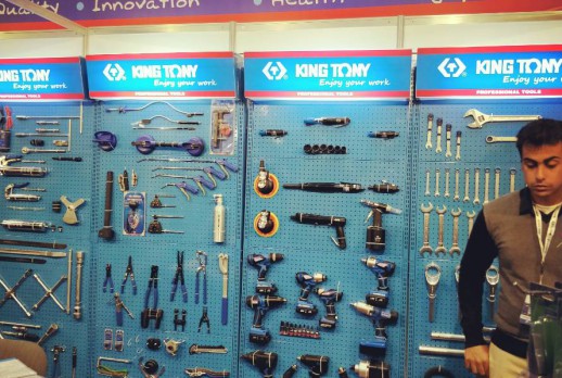 KING TONY摊位 - 01