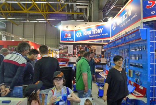 KING TONY摊位现况 - 04