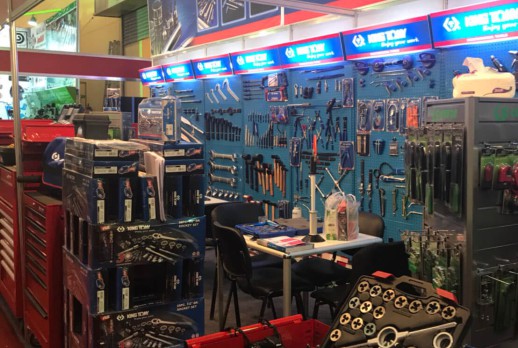 Cabina de KING TONY - 03