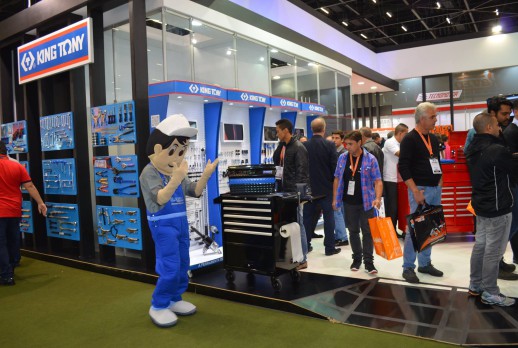 El stand de KING TONY - 02