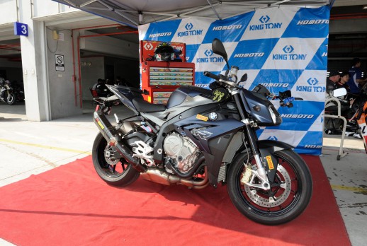 KING TONY Tool Trolley & Motorcycle - 02