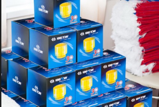 给经销商们的30周年纪念品