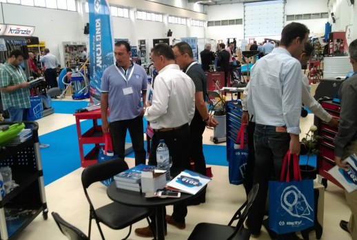 The status of the exhibition - 03