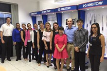 KING TONY visita cliente brasileño en 2016